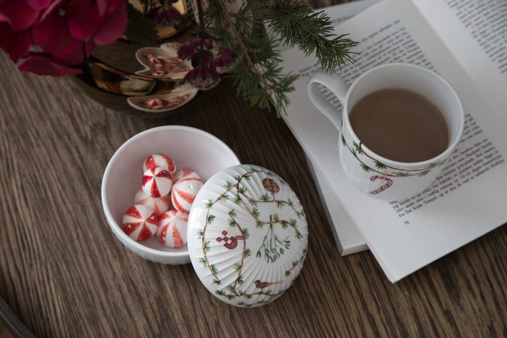 Hammershøi Christmas bonbonniere, hvid m. deko - Ø12 cm